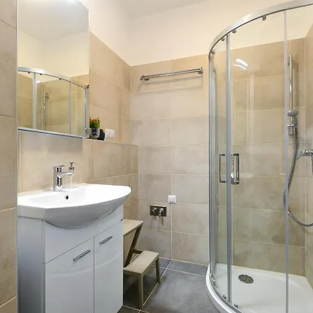 Silver Apartment Budapest